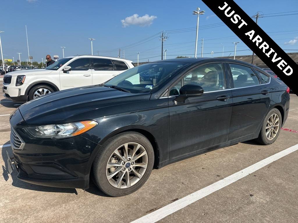 2017 Ford Fusion SE — Sedan — 52,287 mi — Baytown, TX