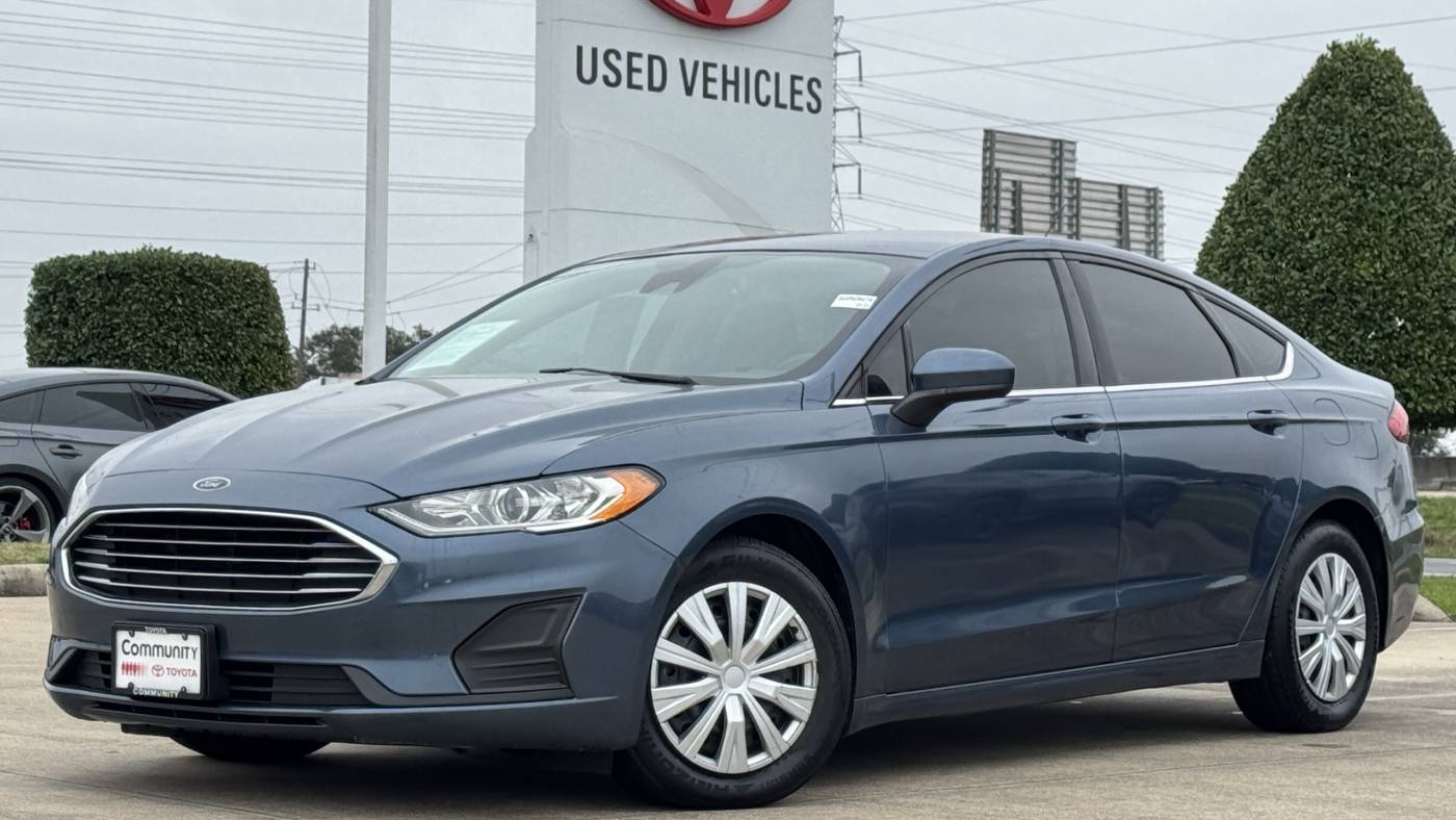 2019 Ford Fusion S — Sedan — 64,082 mi — Baytown, TX