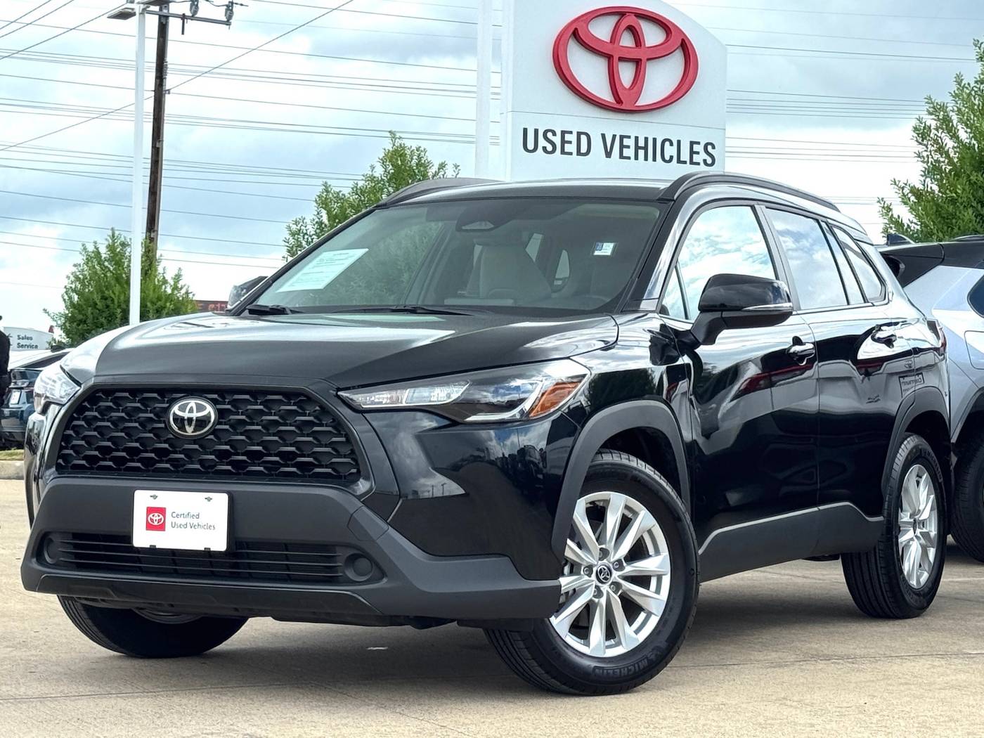 2025 Toyota Corolla Cross LE — SUV — 4,078 mi — Baytown, TX
