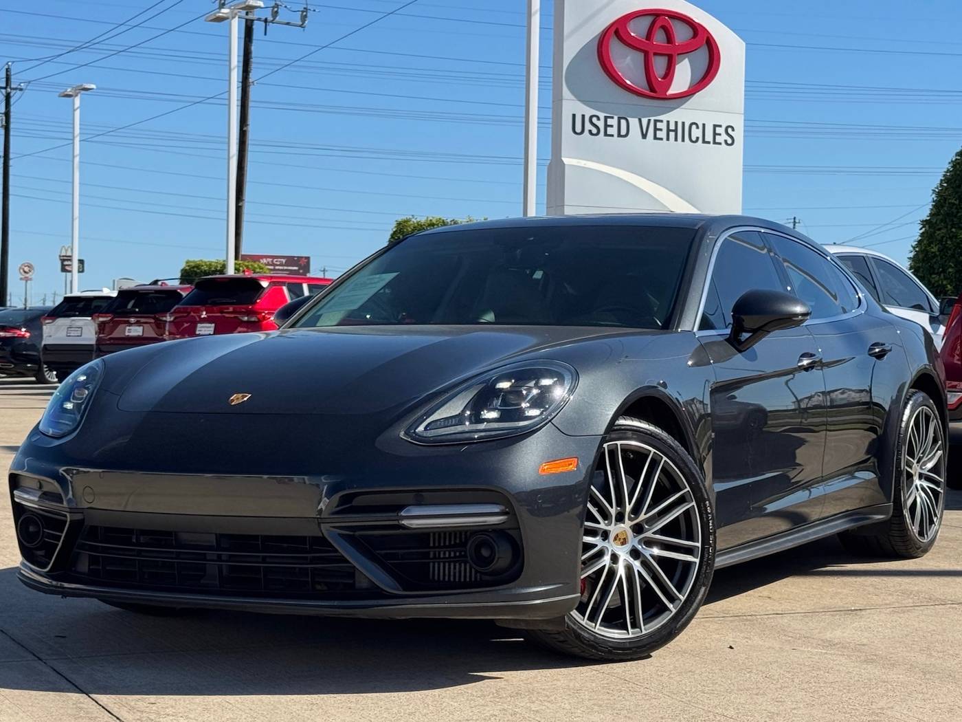 2017 Porsche Panamera Turbo