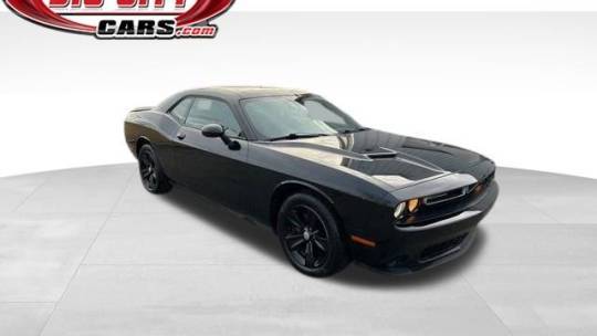 2021 Dodge Challenger SXT — Coupe — 78,900 mi — Fort Wayne, IN