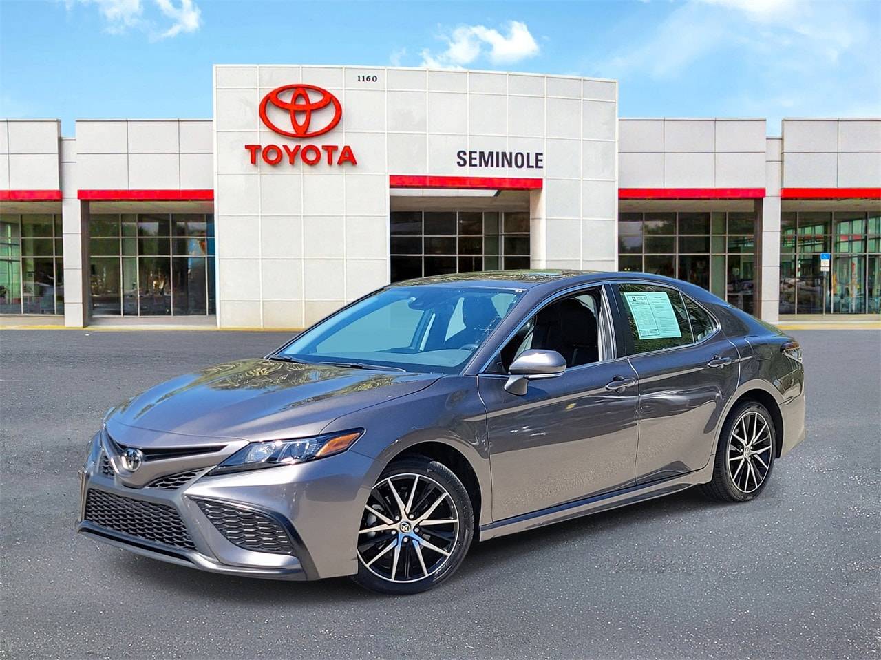 2024 Toyota Camry SE — Sedan — 27,670 mi — Sanford, FL