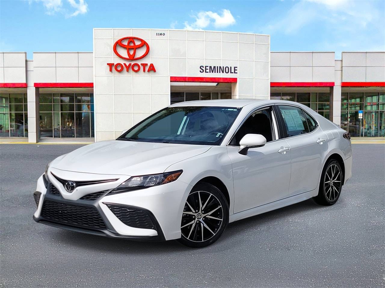 2024 Toyota Camry SE — Sedan — 31,522 mi — Sanford, FL