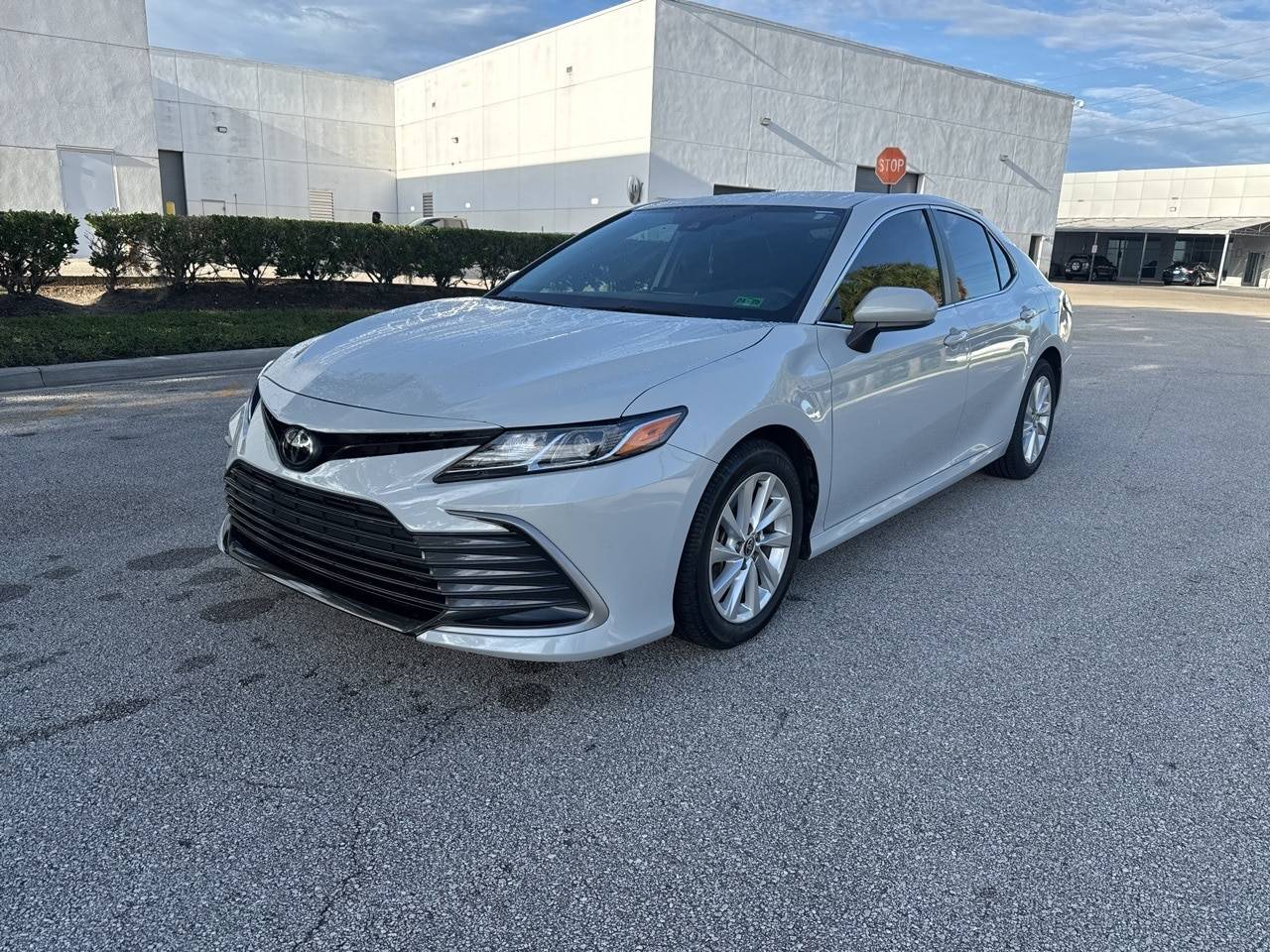 2023 Toyota Camry LE — Sedan — 35,352 mi — Sanford, FL