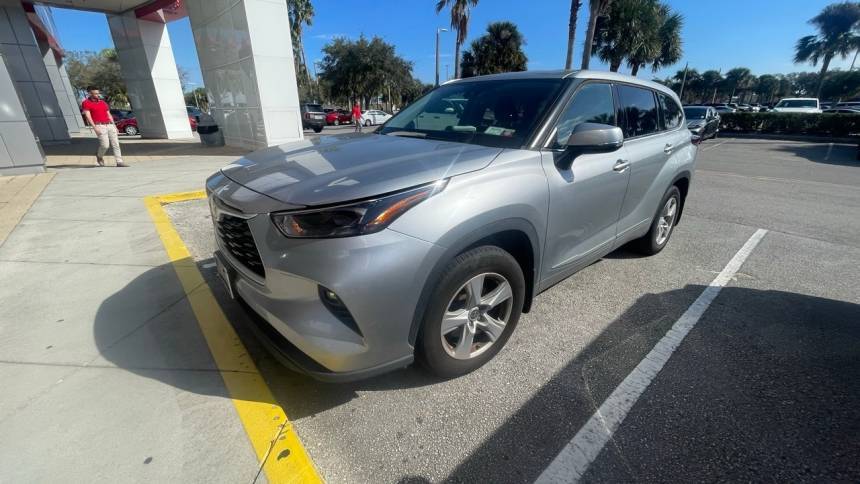 2022 Toyota Highlander LE — SUV — 52,201 mi — Sanford, FL