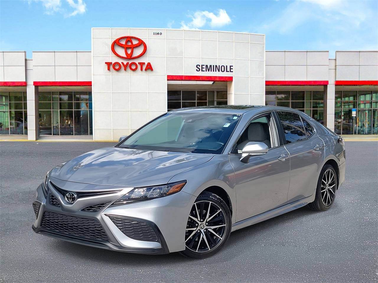 2024 Toyota Camry SE — Sedan — 23,586 mi — Sanford, FL