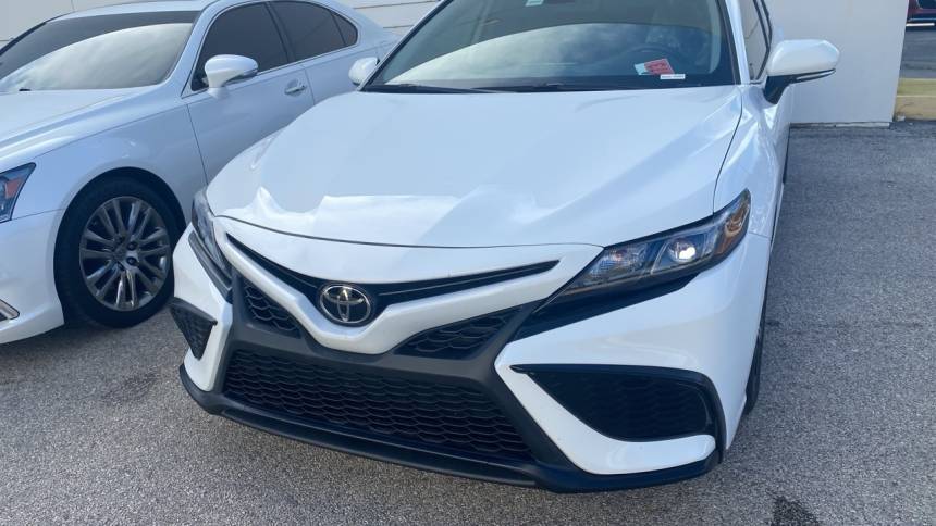 2024 Toyota Camry SE — Sedan — 15,079 mi — Sanford, FL