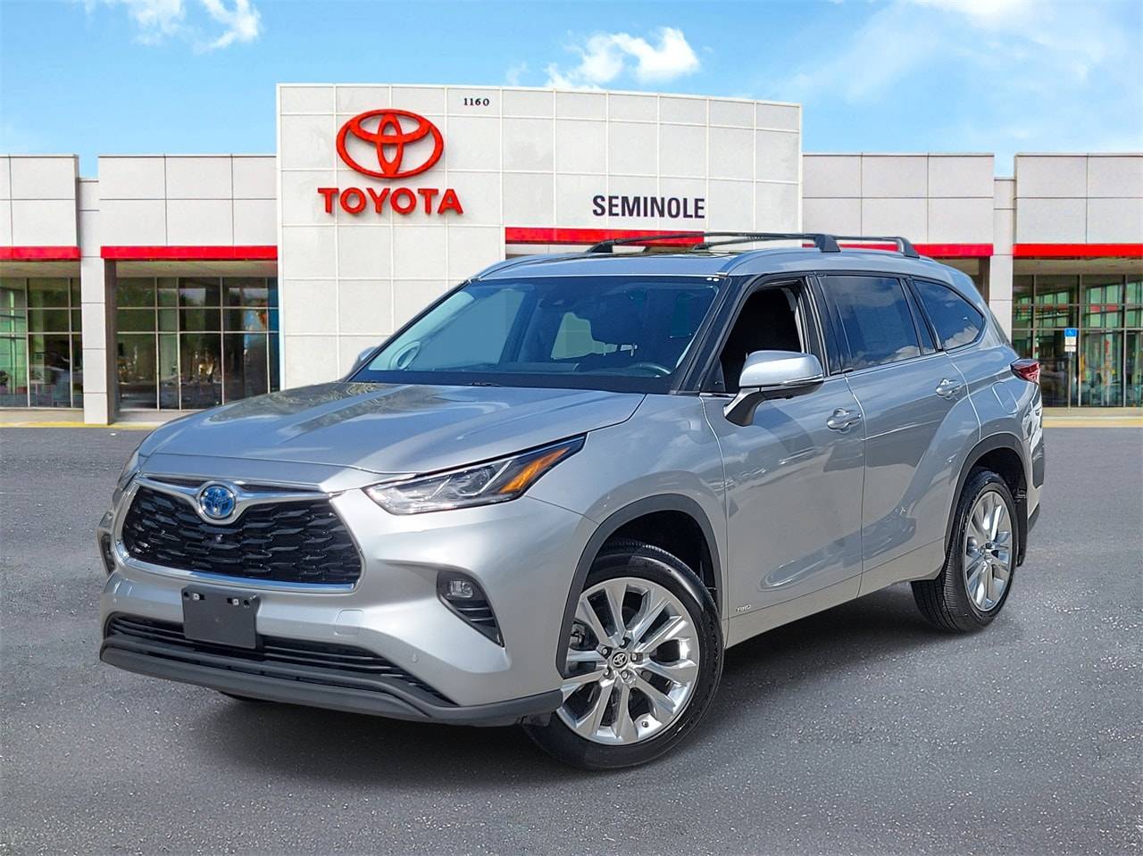 2023 Toyota Highlander Hybrid Limited — SUV — 28,549 mi — Sanford, FL