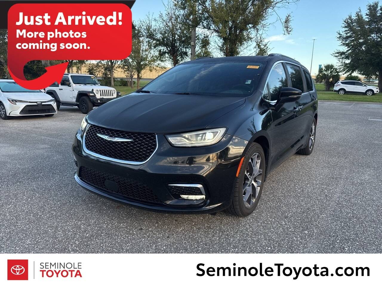 2022 Chrysler Pacifica Touring L — Minivan — 71,975 mi — Sanford, FL