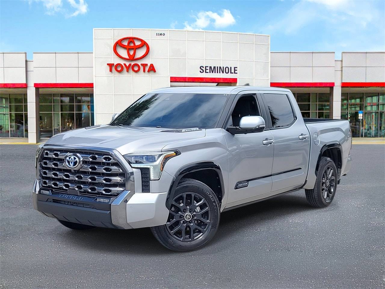 2024 Toyota Tundra Hybrid Platinum — Pickup Truck — 26,327 mi — Sanford, FL