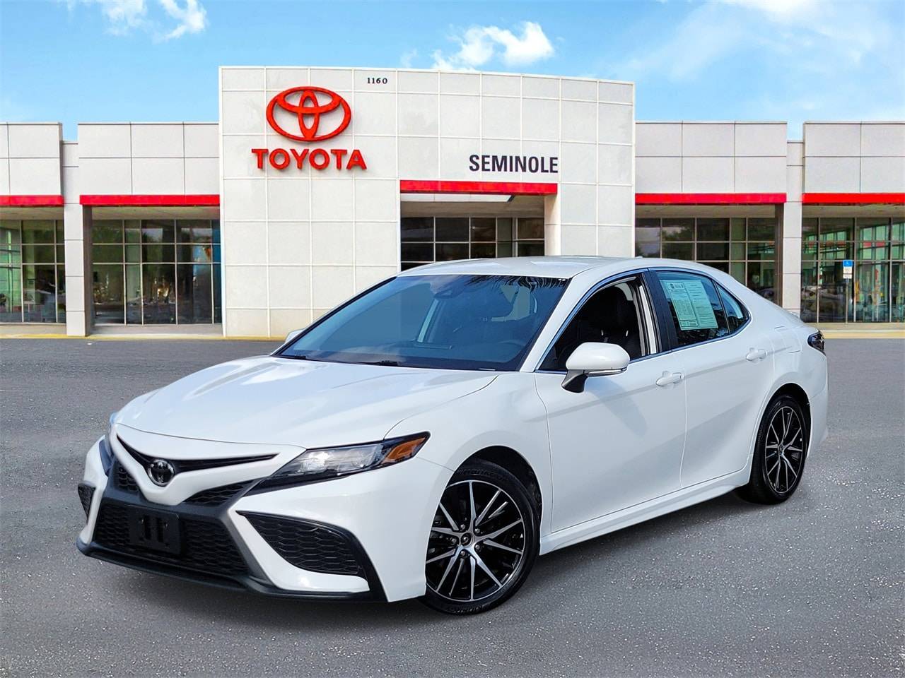 2023 Toyota Camry SE — Sedan — 27,823 mi — Sanford, FL
