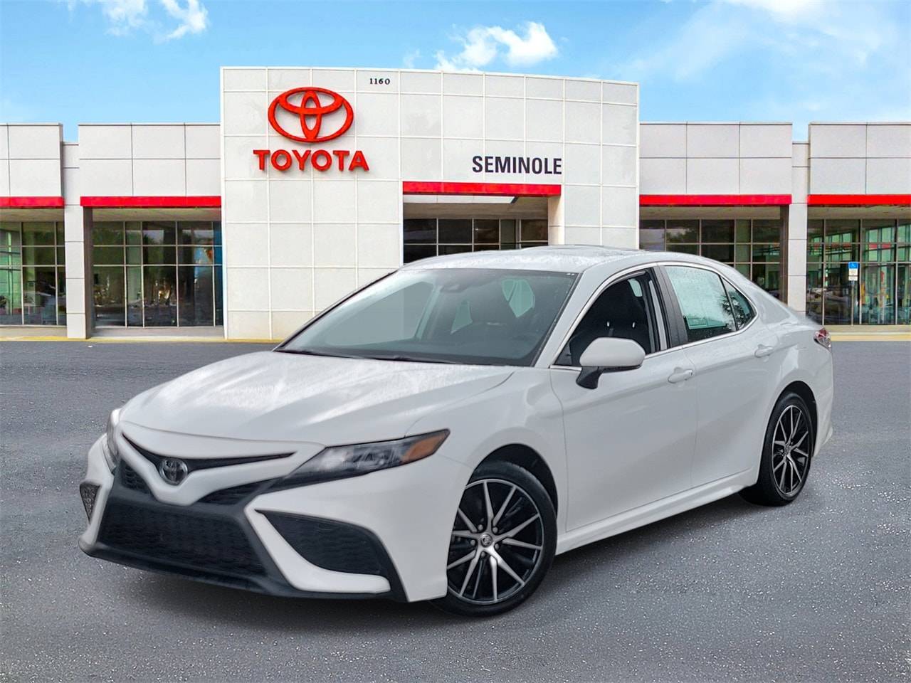 2024 Toyota Camry SE — Sedan — 39,497 mi — Sanford, FL