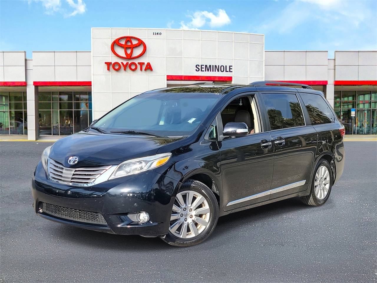 2017 Toyota Sienna Limited — Minivan — 54,901 mi — Sanford, FL