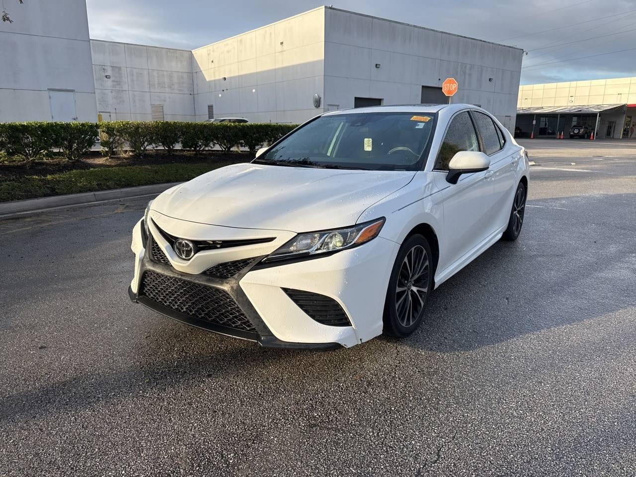 2020 Toyota Camry SE — Sedan — 53,861 mi — Sanford, FL