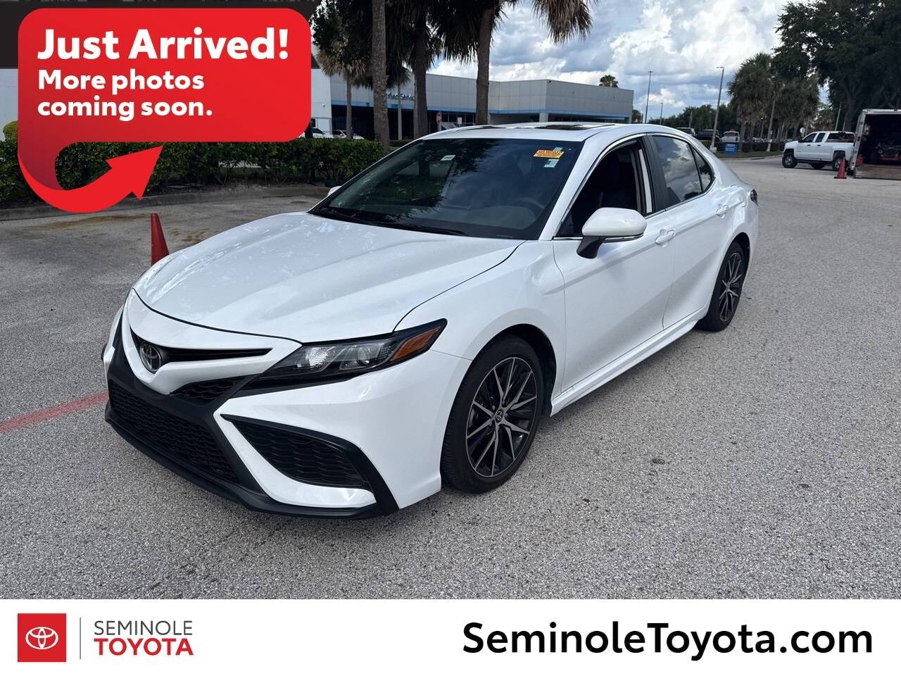 2024 Toyota Camry SE — Sedan — 17,437 mi — Sanford, FL