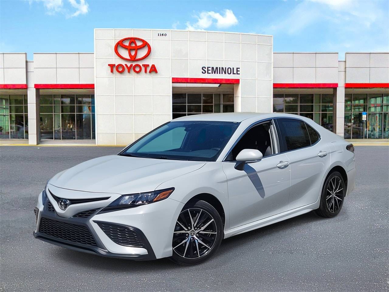 2024 Toyota Camry SE — Sedan — 22,888 mi — Sanford, FL