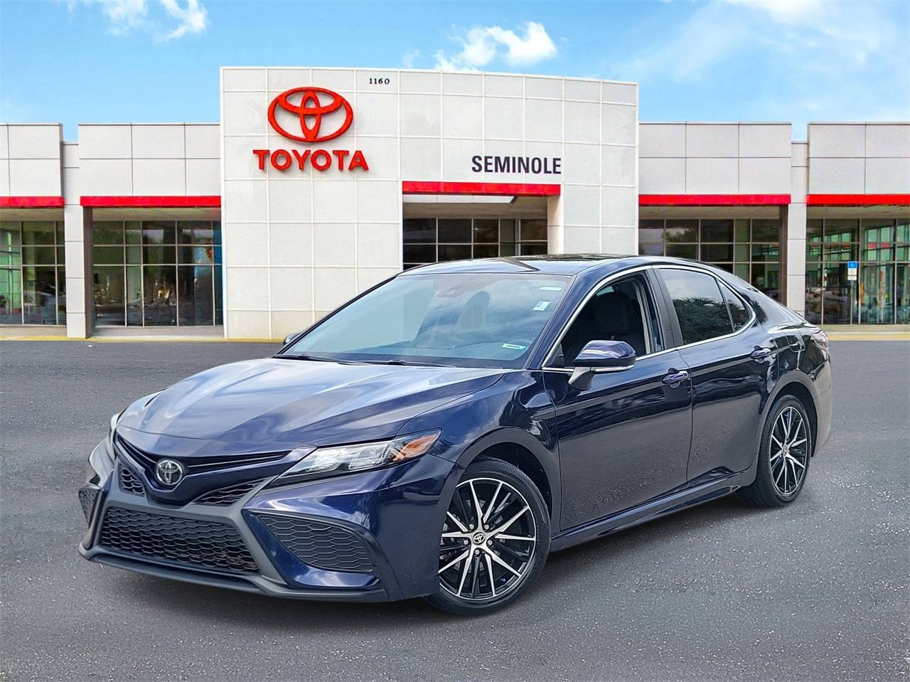 2022 Toyota Camry SE — Sedan — 123,615 mi — Sanford, FL