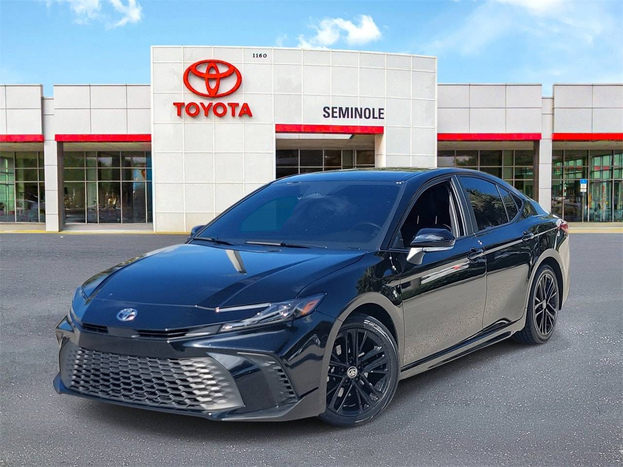 2025 Toyota Camry Hybrid SE — Sedan — 27,794 mi — Sanford, FL