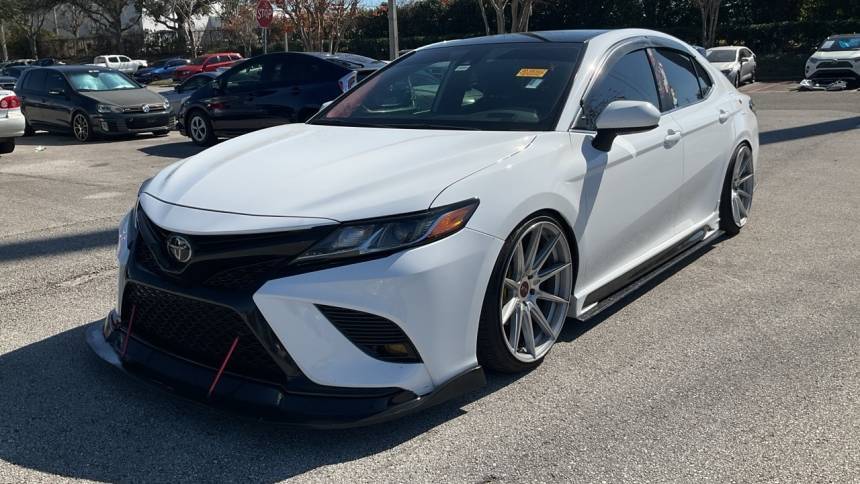 2019 Toyota Camry SE — Sedan — 59,827 mi — Sanford, FL