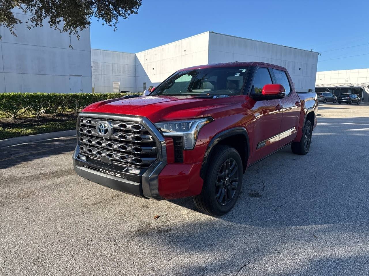 2024 Toyota Tundra Hybrid Platinum — Pickup Truck — 32,445 mi — Sanford, FL