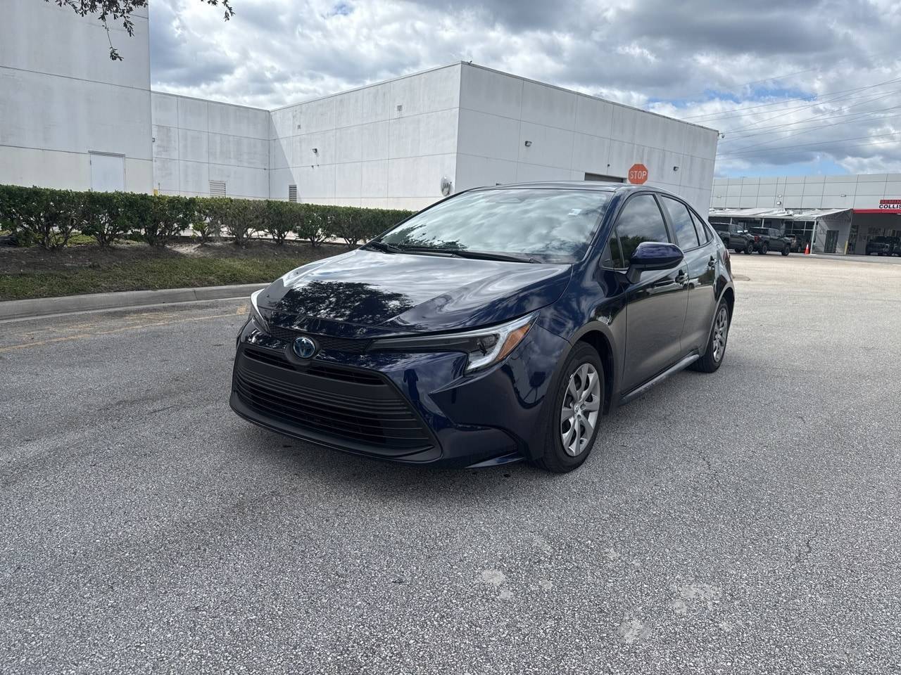 2025 Toyota Corolla Hybrid LE — Sedan — 29,803 mi — Sanford, FL