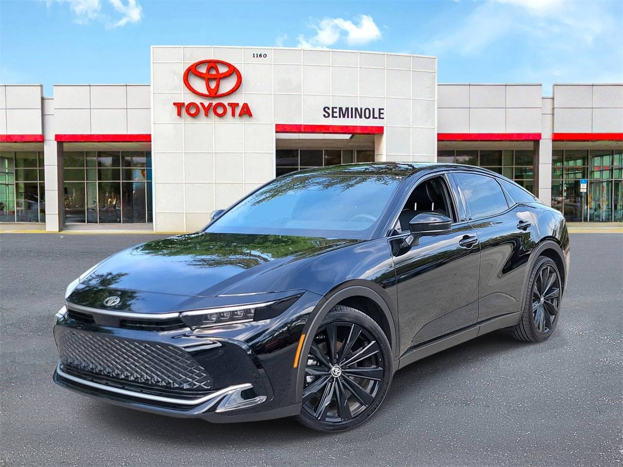 2025 Toyota Crown Nightshade — Sedan — 6,179 mi — Sanford, FL