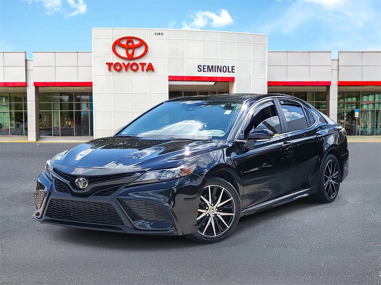 2024 Toyota Camry SE — Sedan — 40,209 mi — Sanford, FL