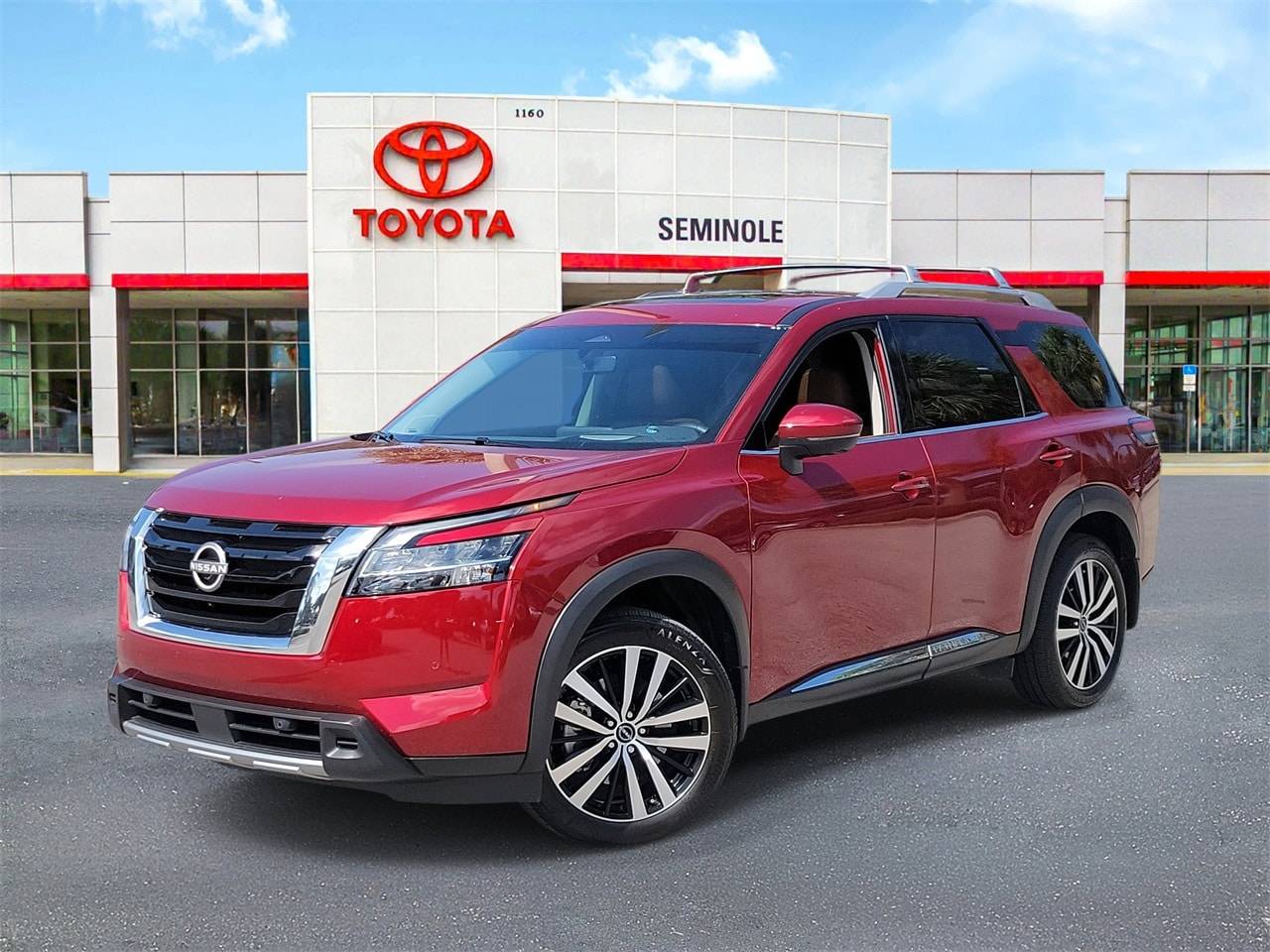 2024 Nissan Pathfinder Platinum — SUV — 15,126 mi — Sanford, FL