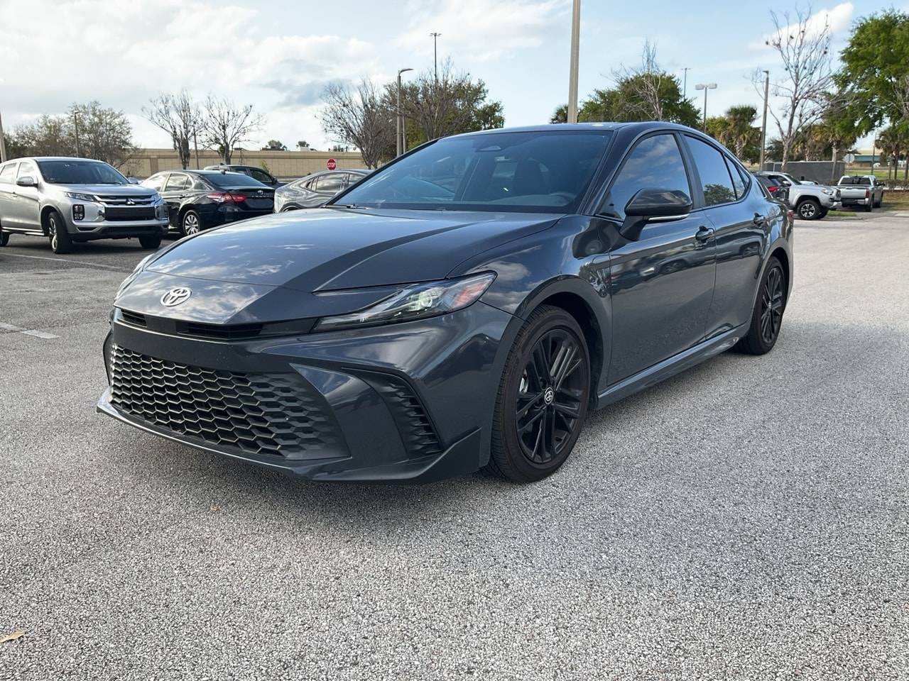 2025 Toyota Camry SE — Sedan — 13,747 mi — Sanford, FL