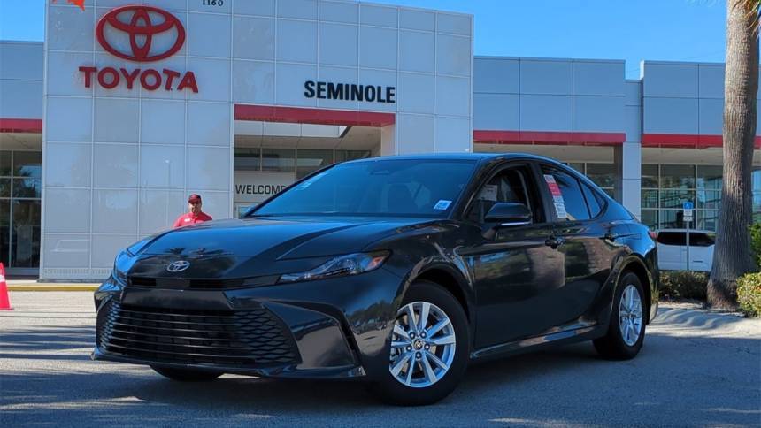 2025 Toyota Camry Hybrid LE — Sedan — 10,143 mi — Sanford, FL