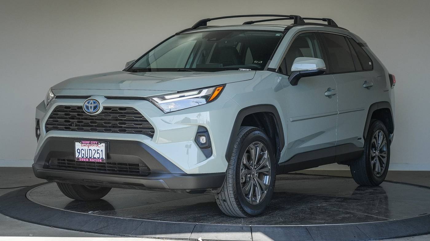 2023 Toyota RAV4 Hybrid XLE Premium — SUV — 18,489 mi — Huntington Beach, CA