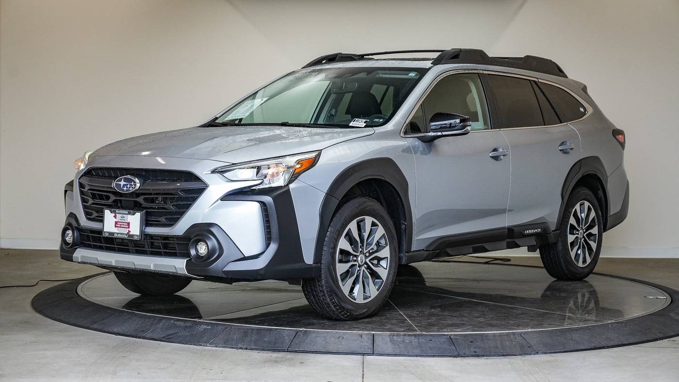2024 Subaru Outback Limited — SUV — 4,870 mi — Huntington Beach, CA