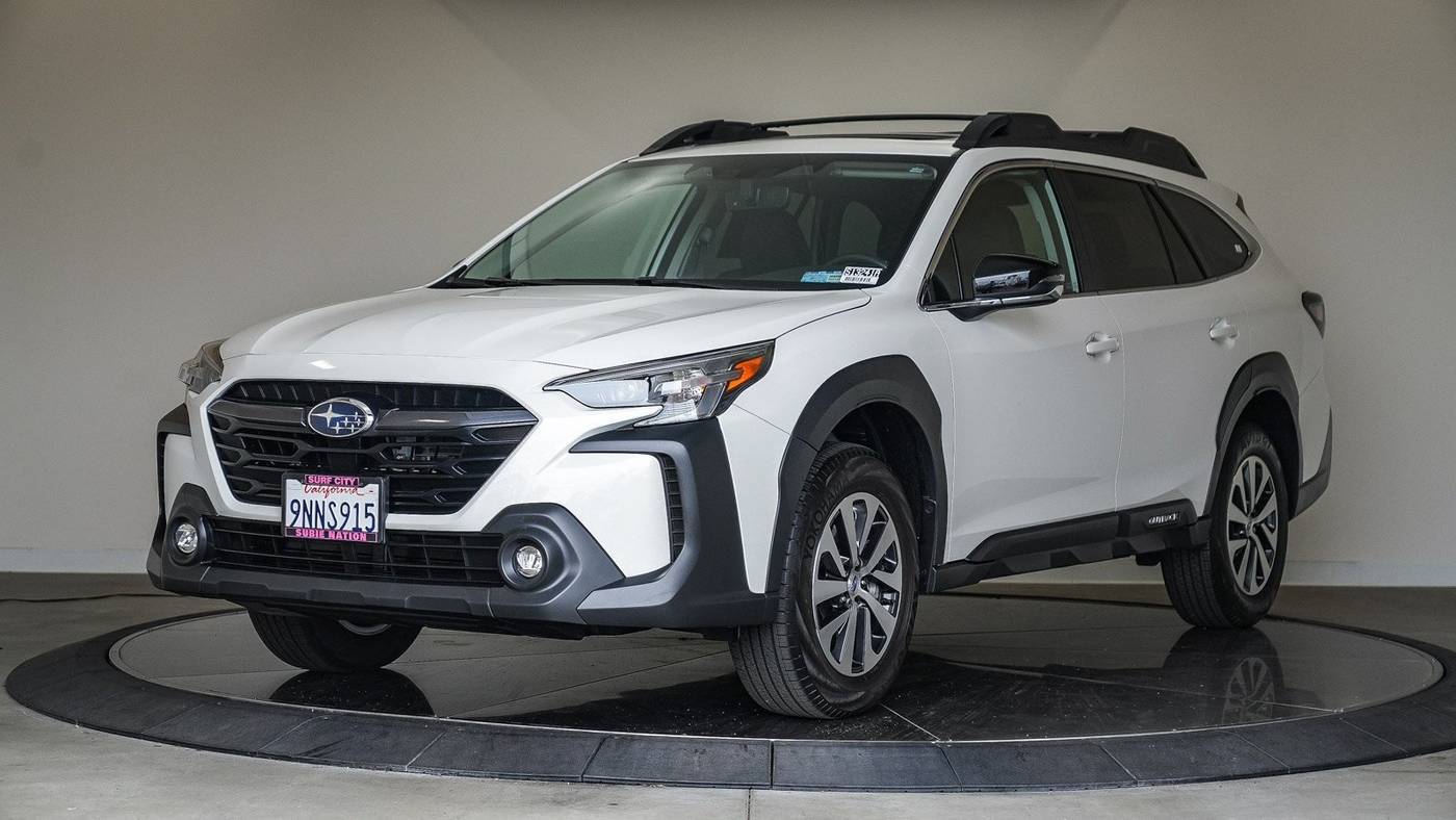 2024 Subaru Outback Premium — SUV — 5,491 mi — Huntington Beach, CA