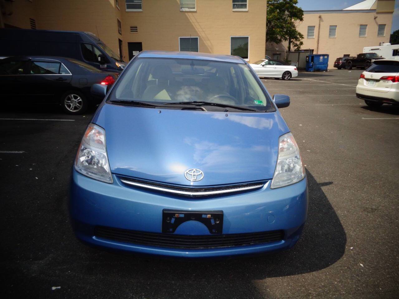 2008 Toyota Prius Base — Sedan — 71,850 mi — Alexandria, VA