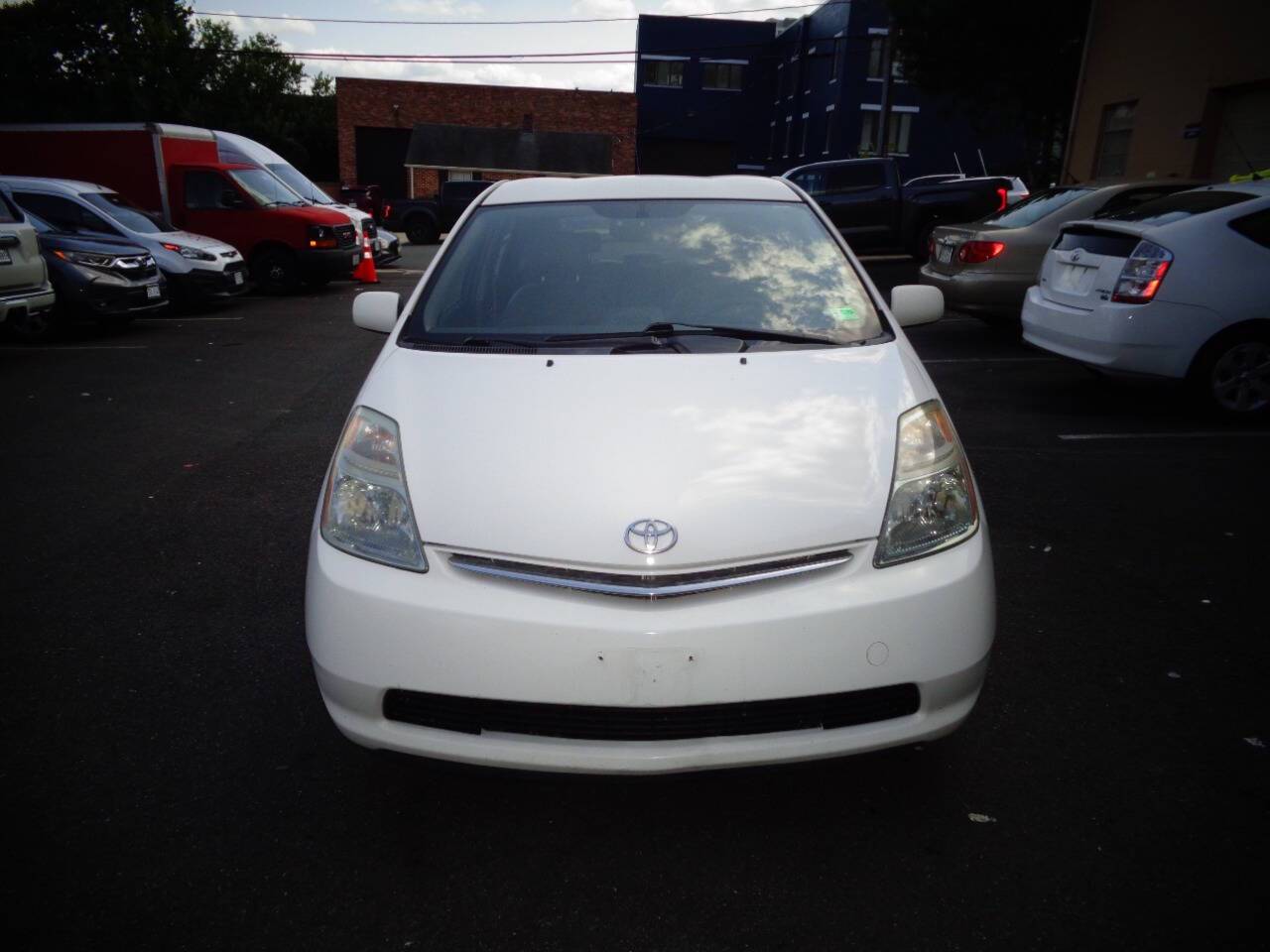 2007 Toyota Prius Base — Sedan — 115,900 mi — Alexandria, VA