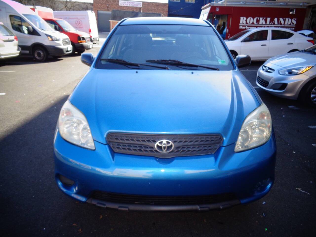 2006 Toyota Matrix Base — Wagon — 93,750 mi — Alexandria, VA