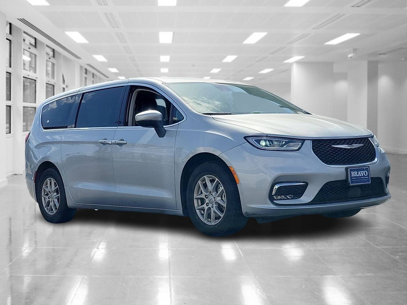 2023 Chrysler Pacifica Touring L — Minivan — 55,431 mi — Alhambra, CA