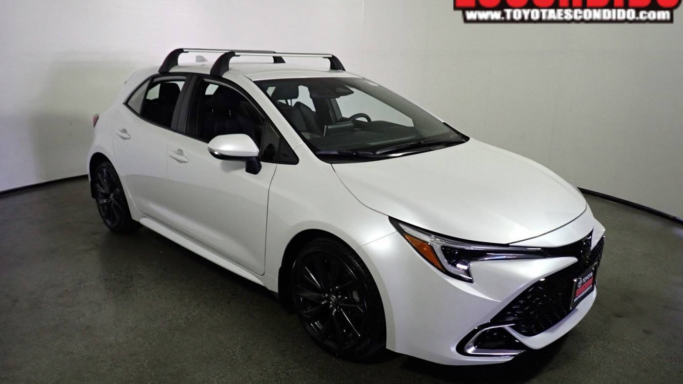 2025 Toyota Corolla Hatchback XSE — Hatchback — 10,240 mi — Escondido, CA