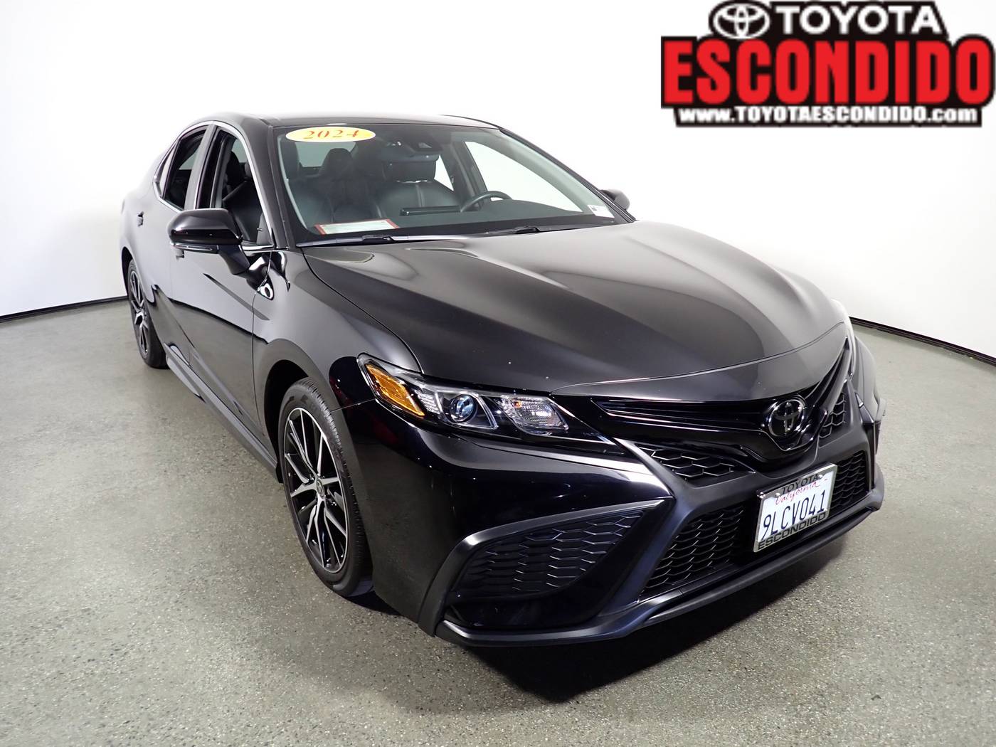 2024 Toyota Camry SE — Sedan — 24,039 mi — Escondido, CA