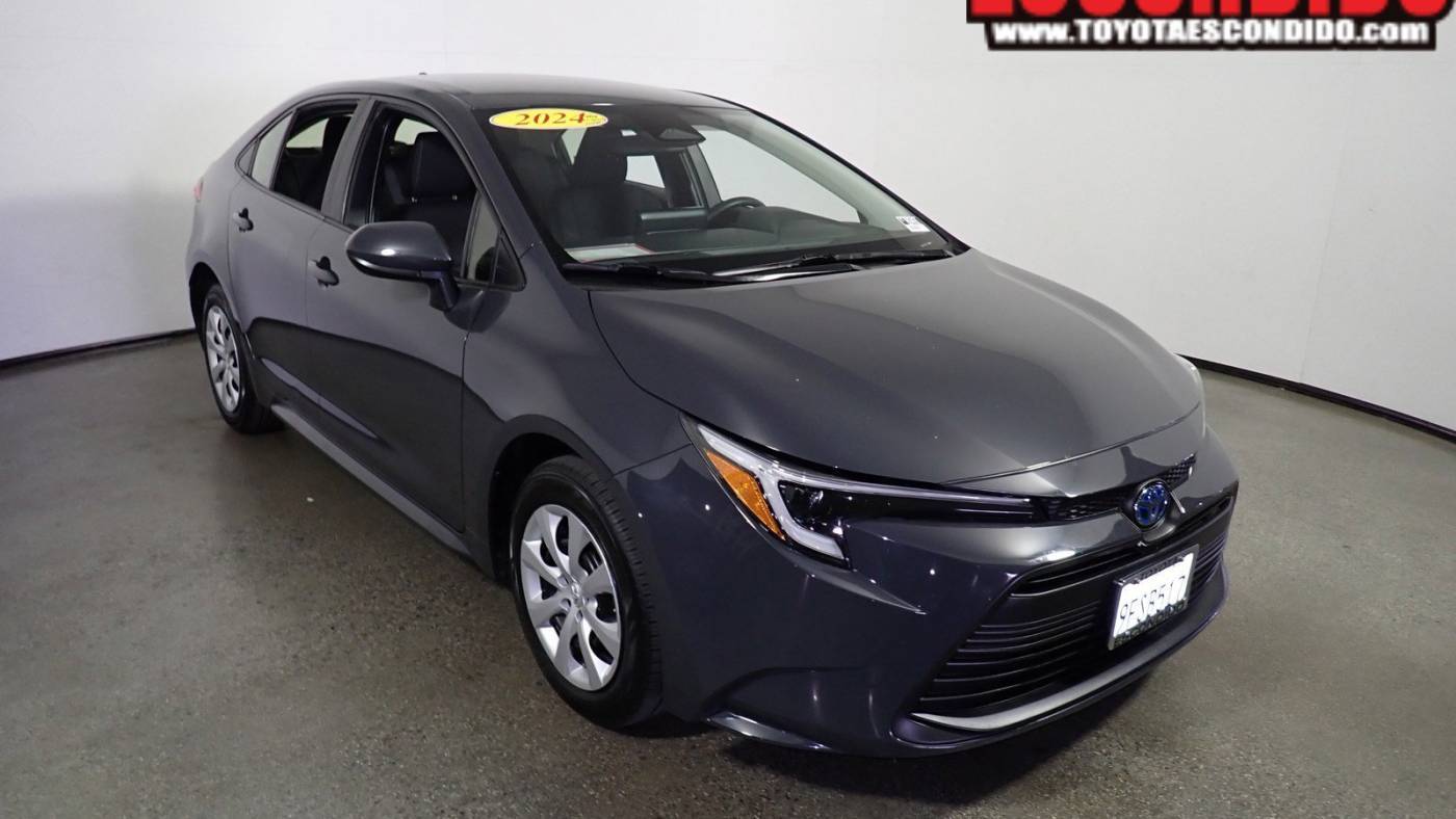 2024 Toyota Corolla Hybrid LE — Sedan — 32,949 mi — Escondido, CA