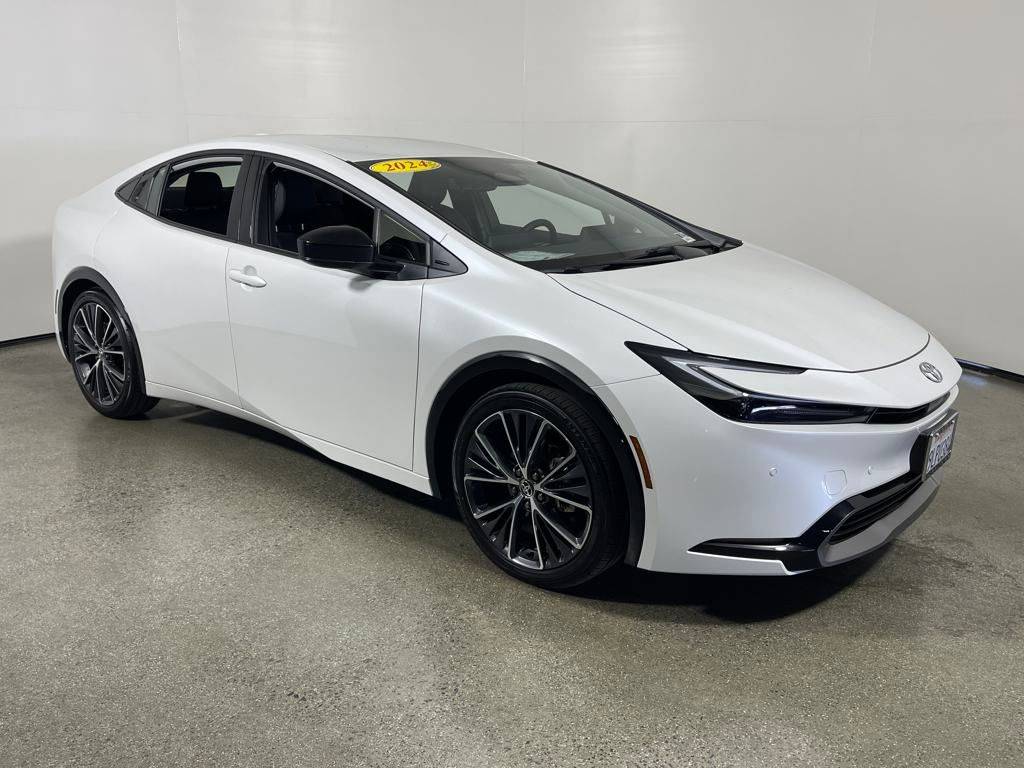 2024 Toyota Prius Limited — Hatchback — 8,388 mi — Escondido, CA