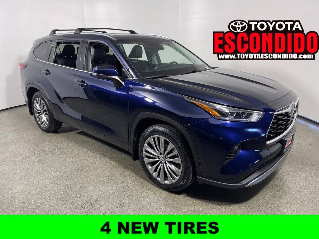 2021 Toyota Highlander Platinum — SUV — 30,086 mi — Escondido, CA