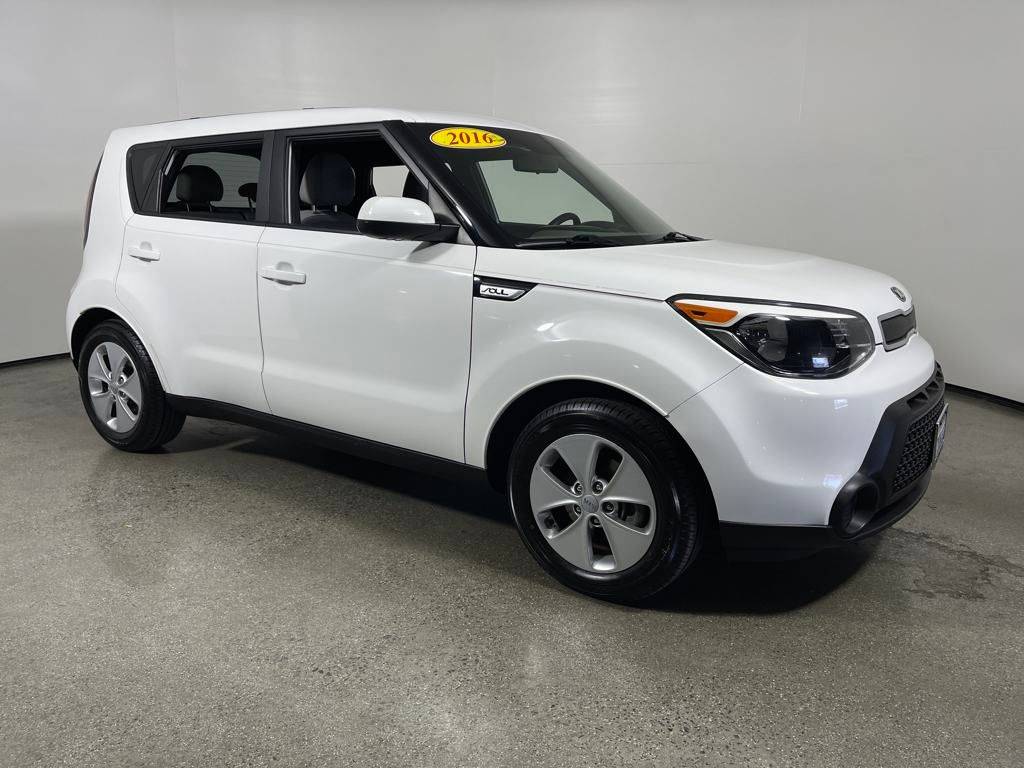 2016 Kia Soul Base — Hatchback — 52,206 mi — Escondido, CA