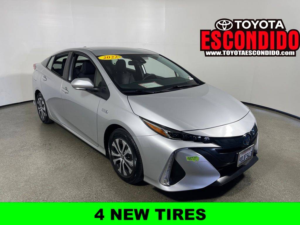 2022 Toyota Prius Prime LE — Hatchback — 29,596 mi — Escondido, CA