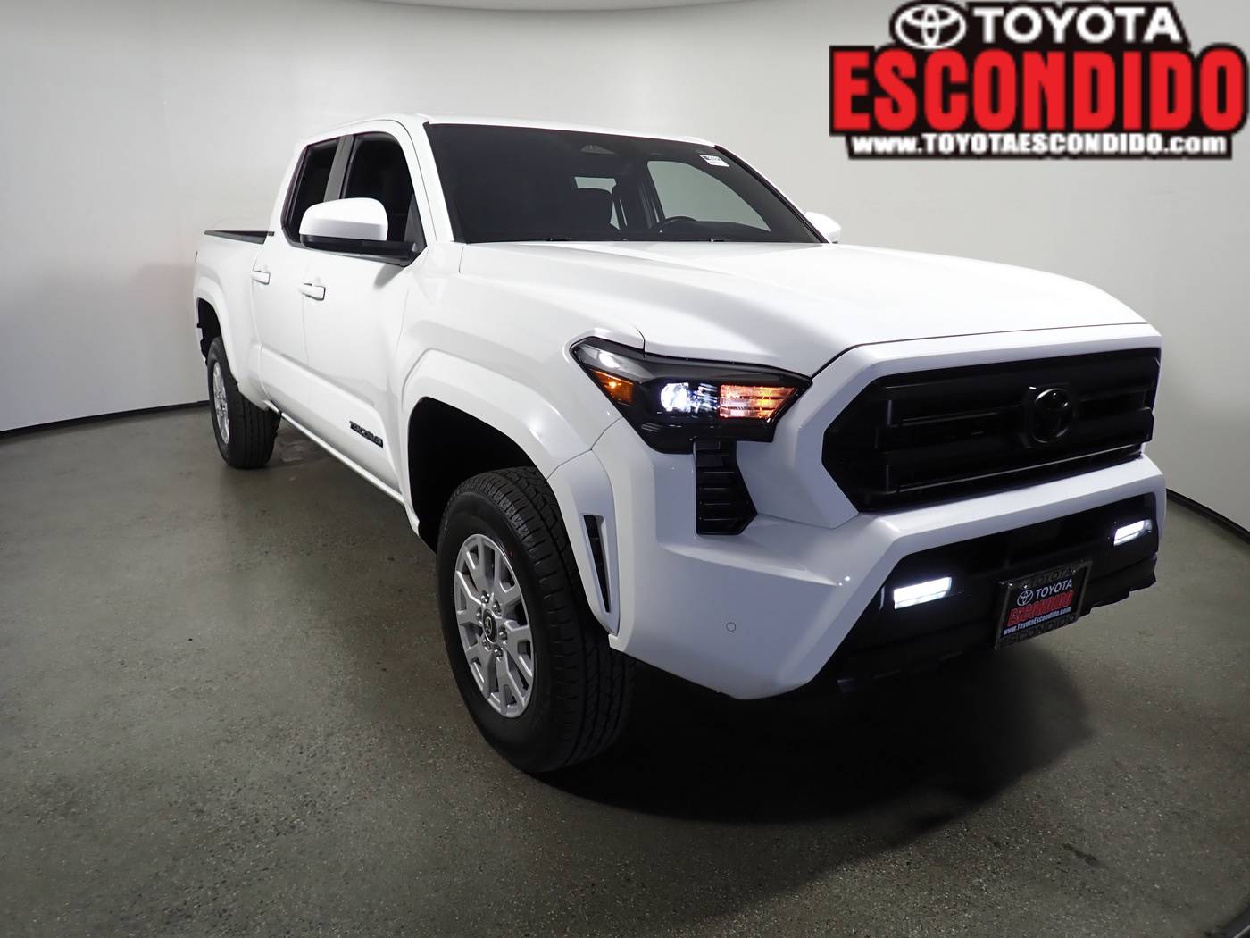 2024 Toyota Tacoma SR5 — Pickup Truck — 17,082 mi — Escondido, CA