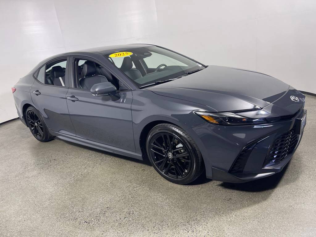 2025 Toyota Camry SE — Sedan — 6,543 mi — Escondido, CA