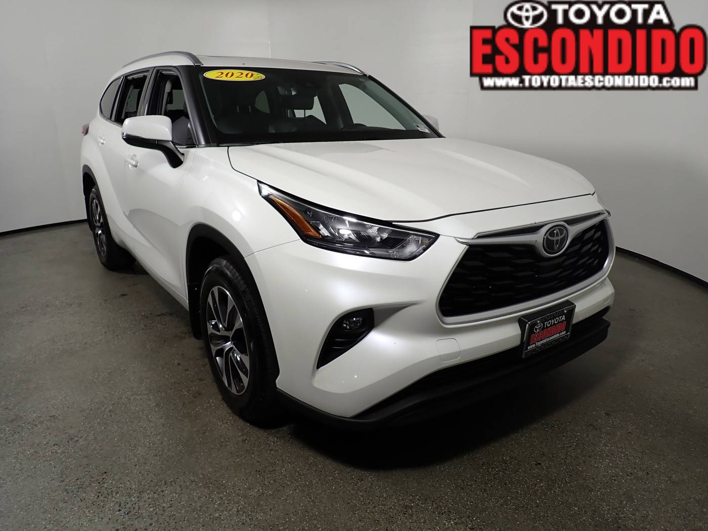 2020 Toyota Highlander XLE — SUV — 61,398 mi — Escondido, CA