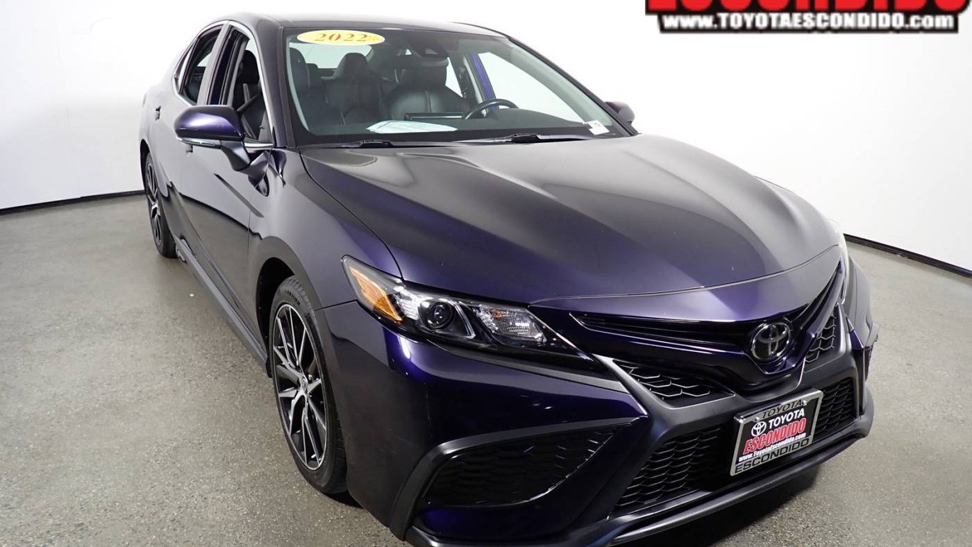 2022 Toyota Camry SE — Sedan — 69,294 mi — Escondido, CA