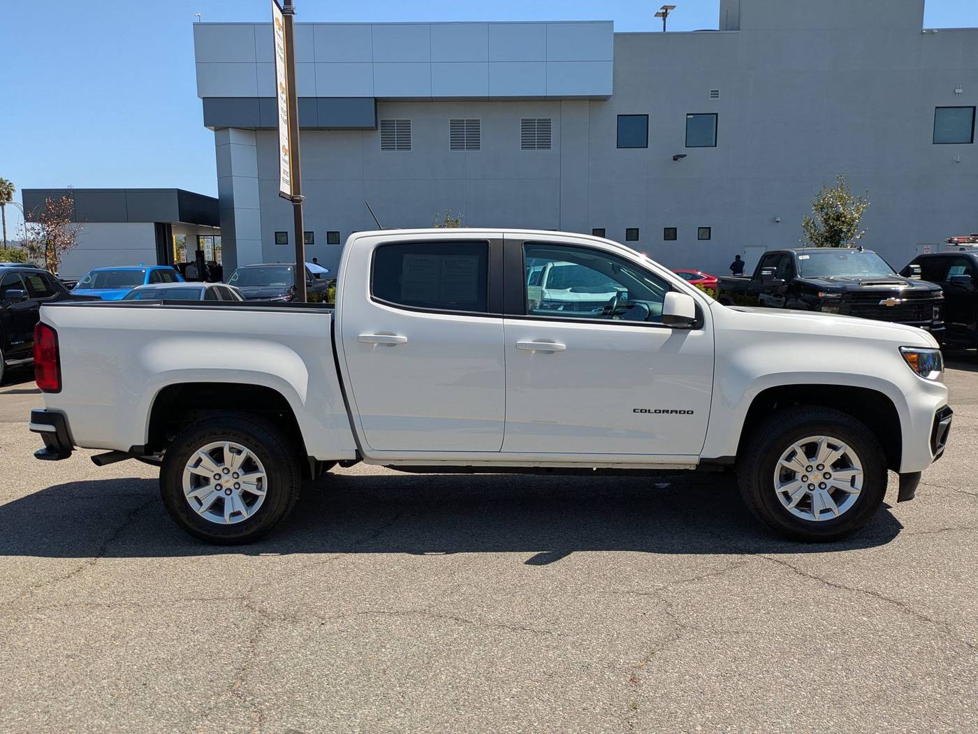 Thumbnail 4