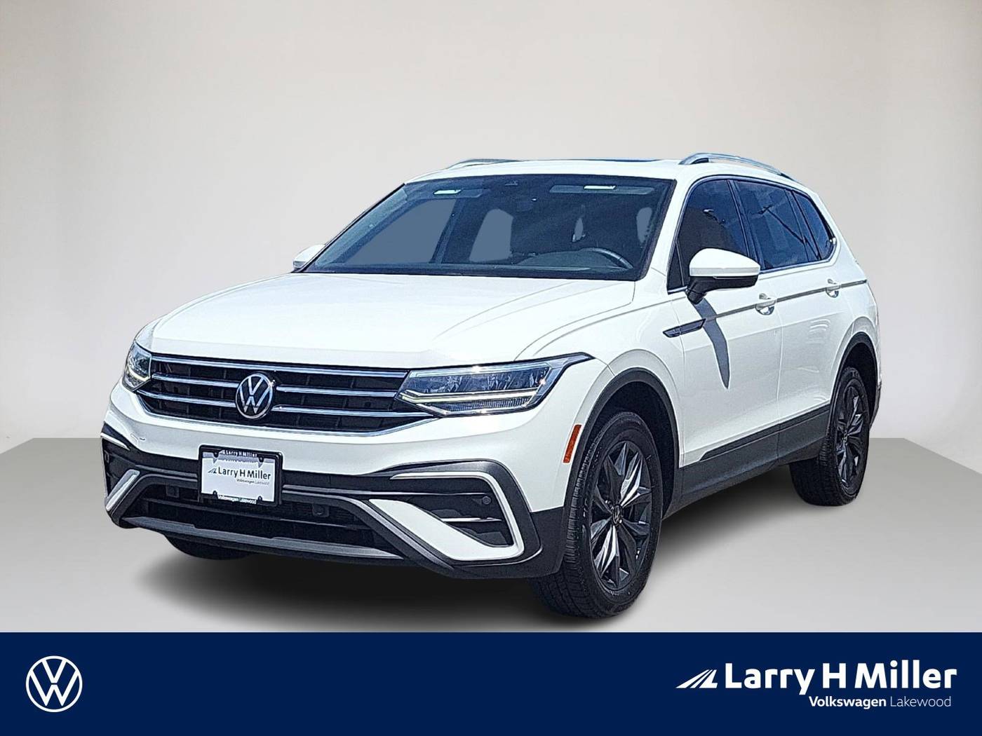 2022 Volkswagen Tiguan SE — SUV — 34,261 mi — Lakewood, CO